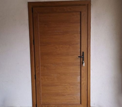 J2 Aluminio y PVC Puertas exteriores