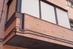 J2 Aluminio y PVC · Cerramientos