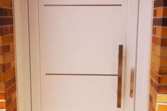 J2 Puerta de exterior